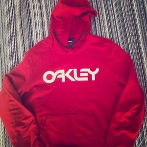 Red Oakley hoodie xl